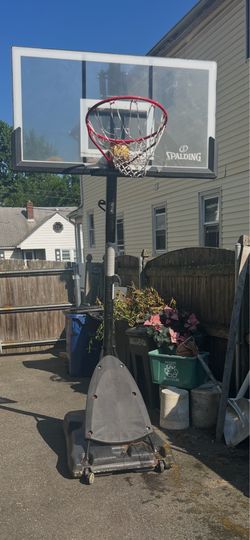 Basketball net outside