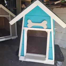 New Custom Dog House Unique Design $95 Frim Located In Colton