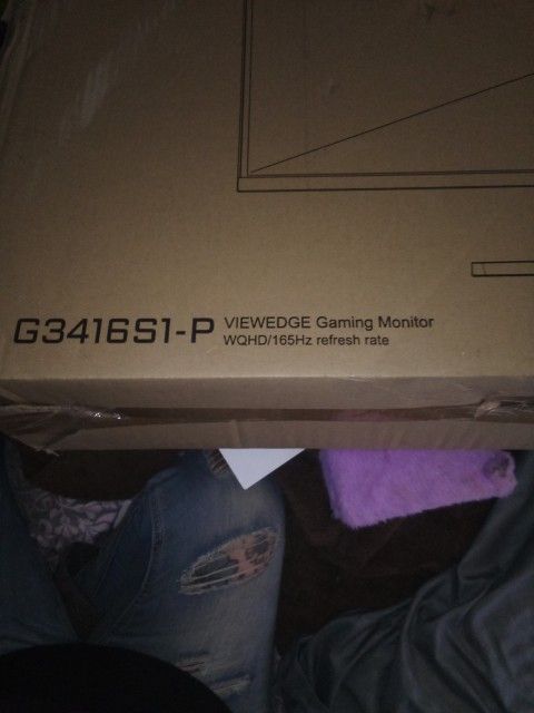 34 Inch Gaming Monitor Wide Edge