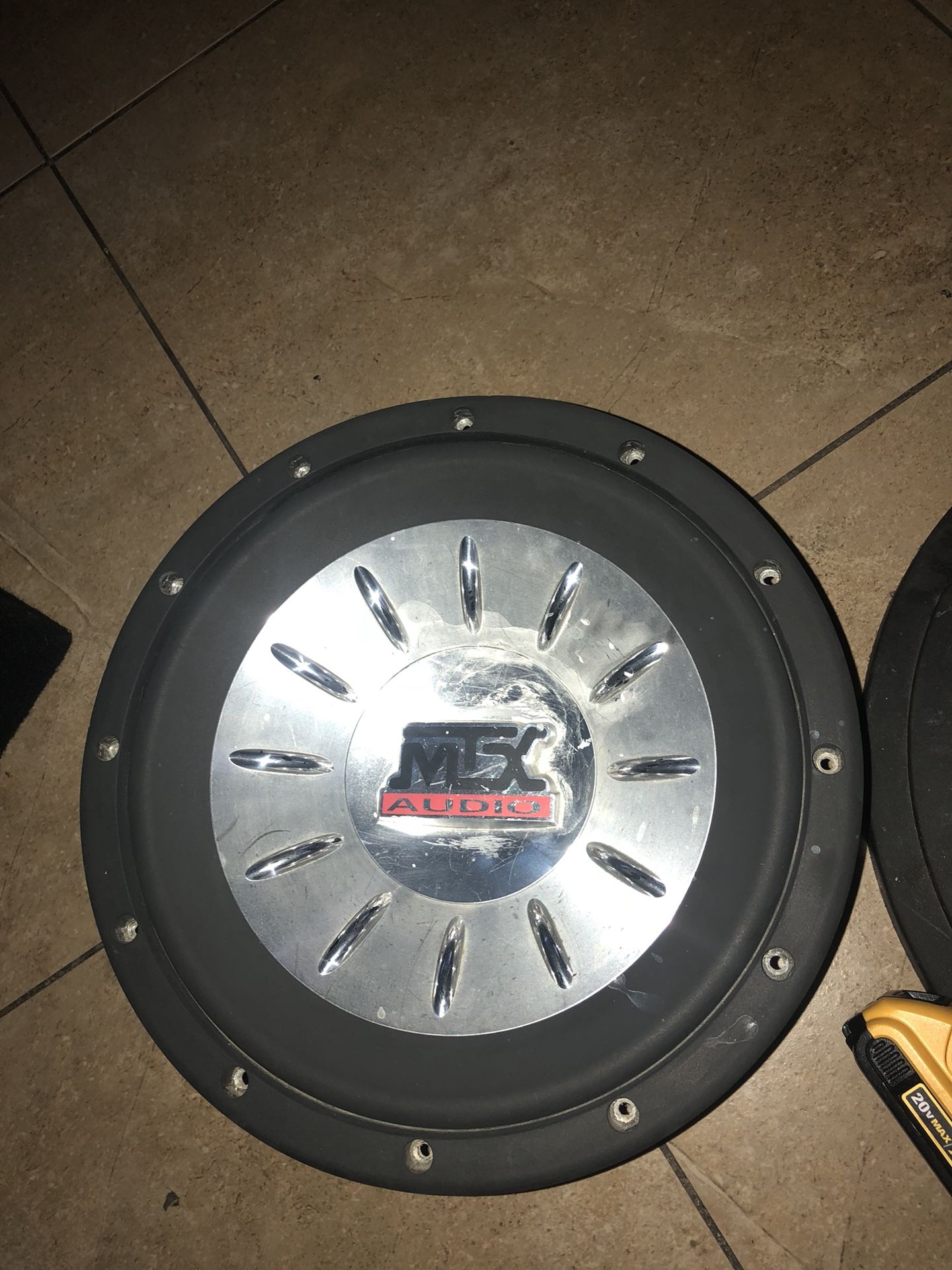 12 in mtx Audio thunder 8000 for Sale in Long Beach, CA OfferUp
