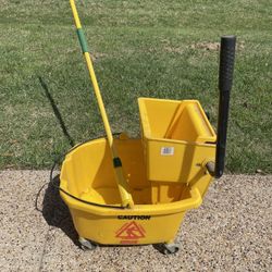 Like New Mop Bucket 