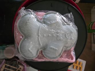 Shaped  Cake molds & party bowls