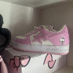 bape hello kitty shoes 