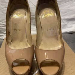 Size 36 Christian Louboutin Lady Peep Nude