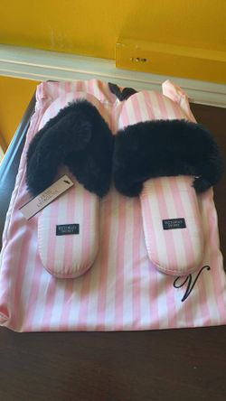 Victoria Secret Slippers With Bag