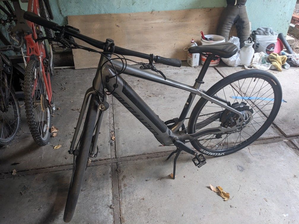 SPECIALIZED Turbo X Electric Bike