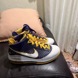 Lebron 7 Media Day Size 10.5
