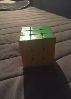 RUBIK's CUBE