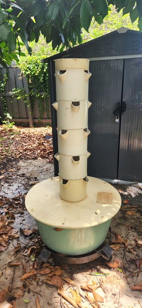 Tower Garden by Juice Plus: Vertical Hydroponic Garden