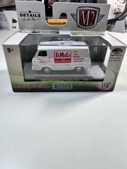 M2 Machines 1965 Ford Econoline Display Van R46