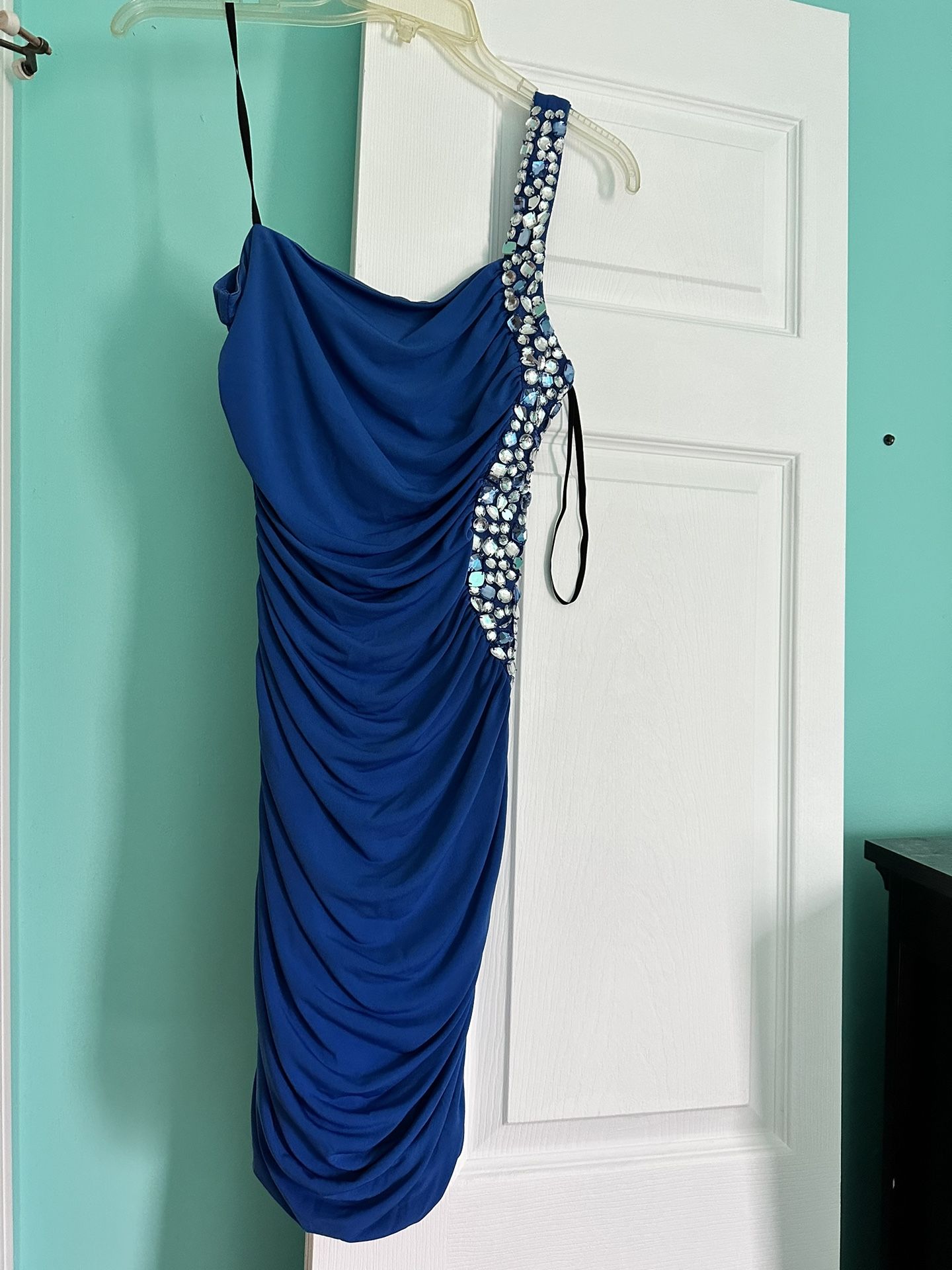 Women’s maxi dress Size Medium (blue) with Rhinestones 