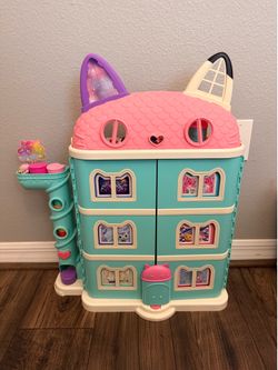 Gabby's Dollhouse, Purrfect Dollhouse 2-Foot Tall Playset with Sounds, 15 Pieces with all bedrooms included