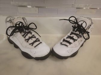 White Air Jordan's SIZE 5.5Y (USED)