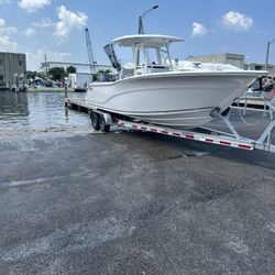 2023 Sea Fox 268 Commander!LOW HOURS!