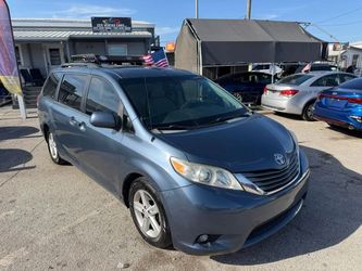 2014 Toyota Sienna