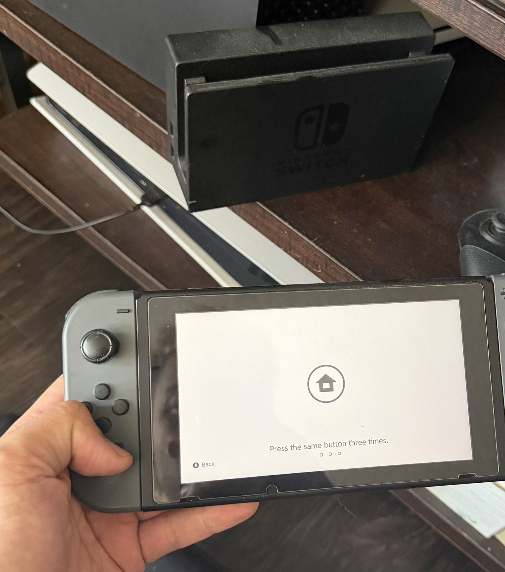 Nintendo Switch 