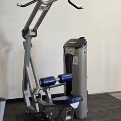 Hoist ROC-IT Lat Pulldown