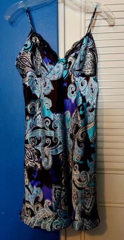 INTIMATES AND SLEEPWEAR