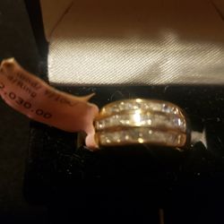 Brand New 10k Yellow Gold 26 Square Cut Diamonds