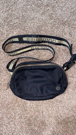 LULULEMON belt bag