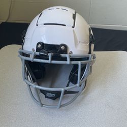 Youth F7 Football Helmet