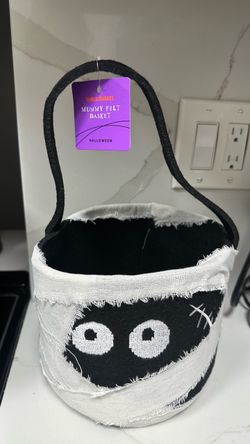 Mummy Felt Basket