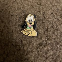 Puppy Pluto Disney Pin