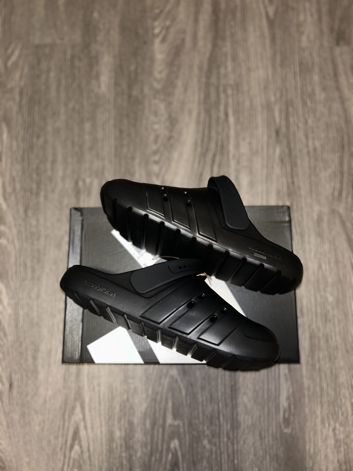 Adidas Adilette Clog 2.0 Size 9 Colors Core Black / Core Black / Core Black