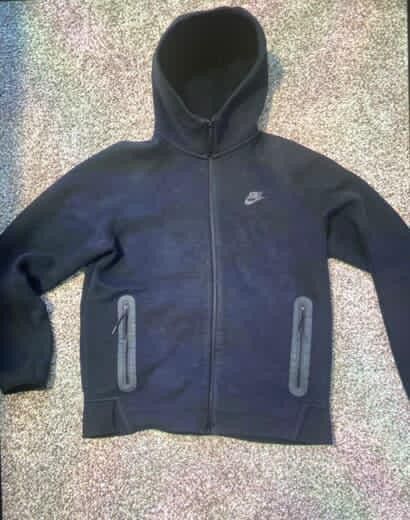 Nike Tech
