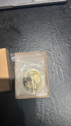 Gold coin