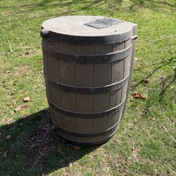 Rain barrel water catcher brown plastic