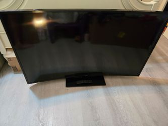 Samsung 49" Curved 4K Ultra HD Smart LED TV
