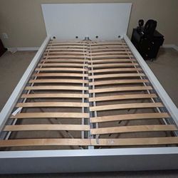 Queen Bed Frame 