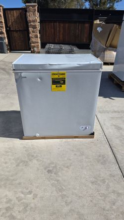 Vissani 7.0 cu.ft manual defrost chest freezer