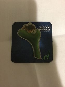 Good dinosaur pin