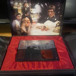 Scarface collectors DVD set