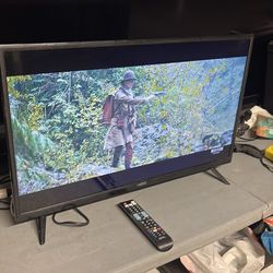 33 inch Vizio smart tv