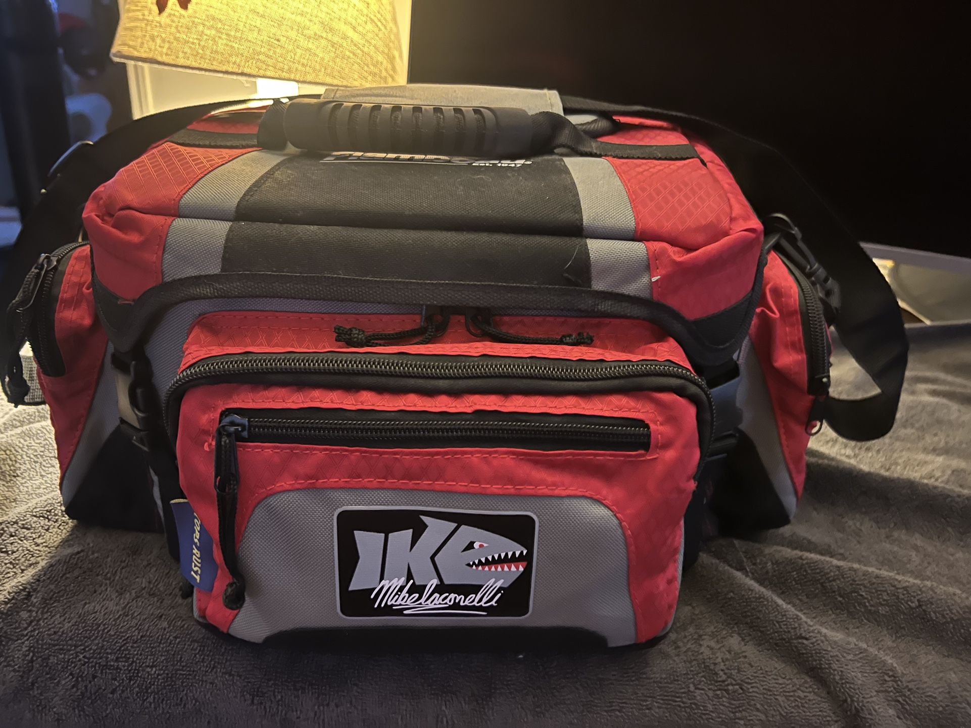 Fishing Tackle Bag & Accessories 