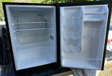 Insignia Mini Fridge