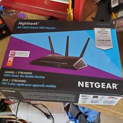 Nighthawk AC1900 Smart WiFi Router