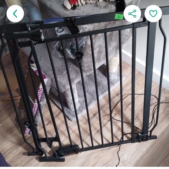 Vivor Pet Gate