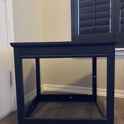 Nate & Jeremiah Table Style Crate Cover