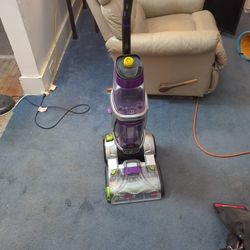 Bissell Pet Pro Revolution Carpet Cleaner 
