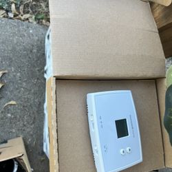 Honeywell Thermostat 