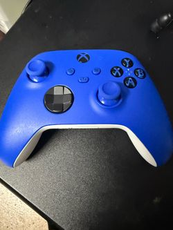 Xbox wireless gaming controller shock blue