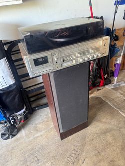 record player/ cassette player + speaker