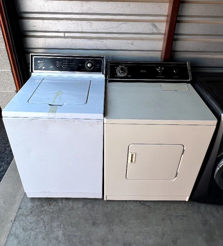 Maytag Washer And Whirlpool Electric Dryer