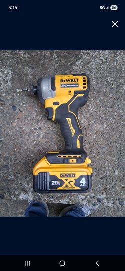 Dewalt 20v XR Impact drill with 4.0ah Battery