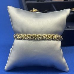 Gold Bracelet 14k / 8.3G / 8” 