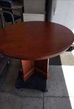 Round table